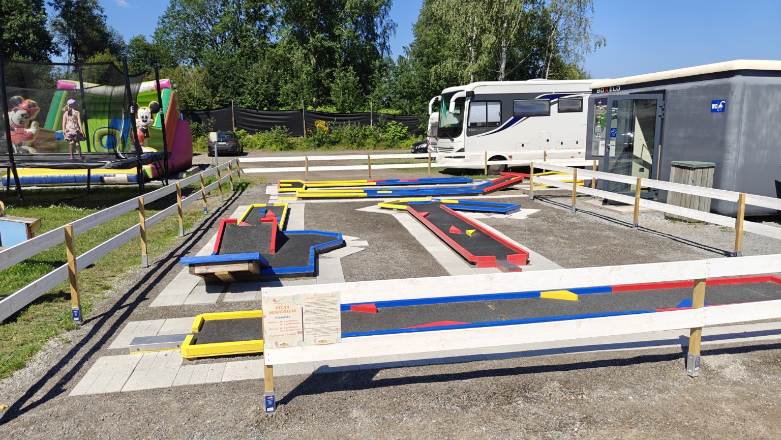 Minigolfbanan vid Kirstulan Kartano